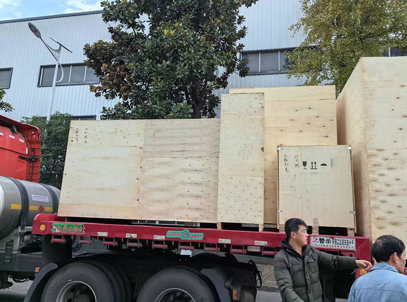 烏茲別克斯坦汽運(yùn)發(fā)貨1 烏茲別克斯坦汽運(yùn)發(fā)貨1